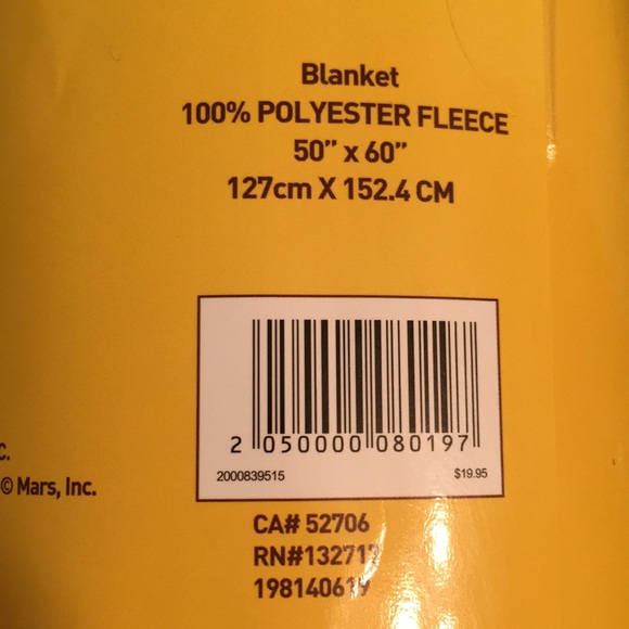 NWT M & M Fleece Throw - Picture 6 of 8